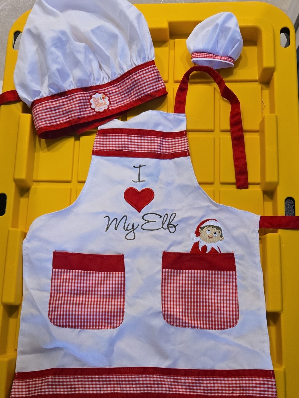 I Love My Elf Kids Apron & Chef Hat Set - White & Red